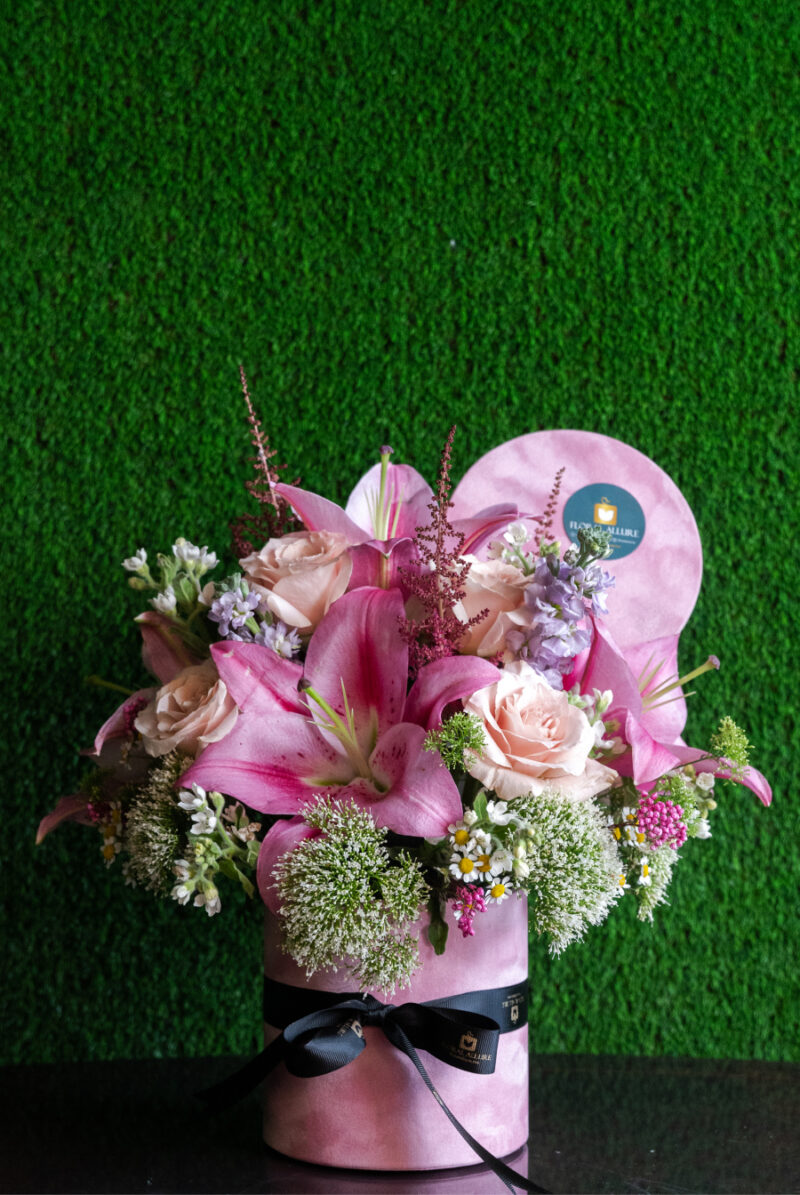 fresh bridal bouquet uae