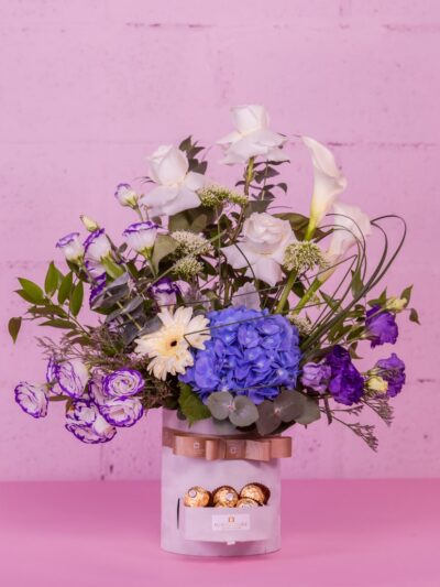 Araceae Blooms – Timeless love deserves timeless memories gift your loved one a bouquet of calla lilies and lisianthus.