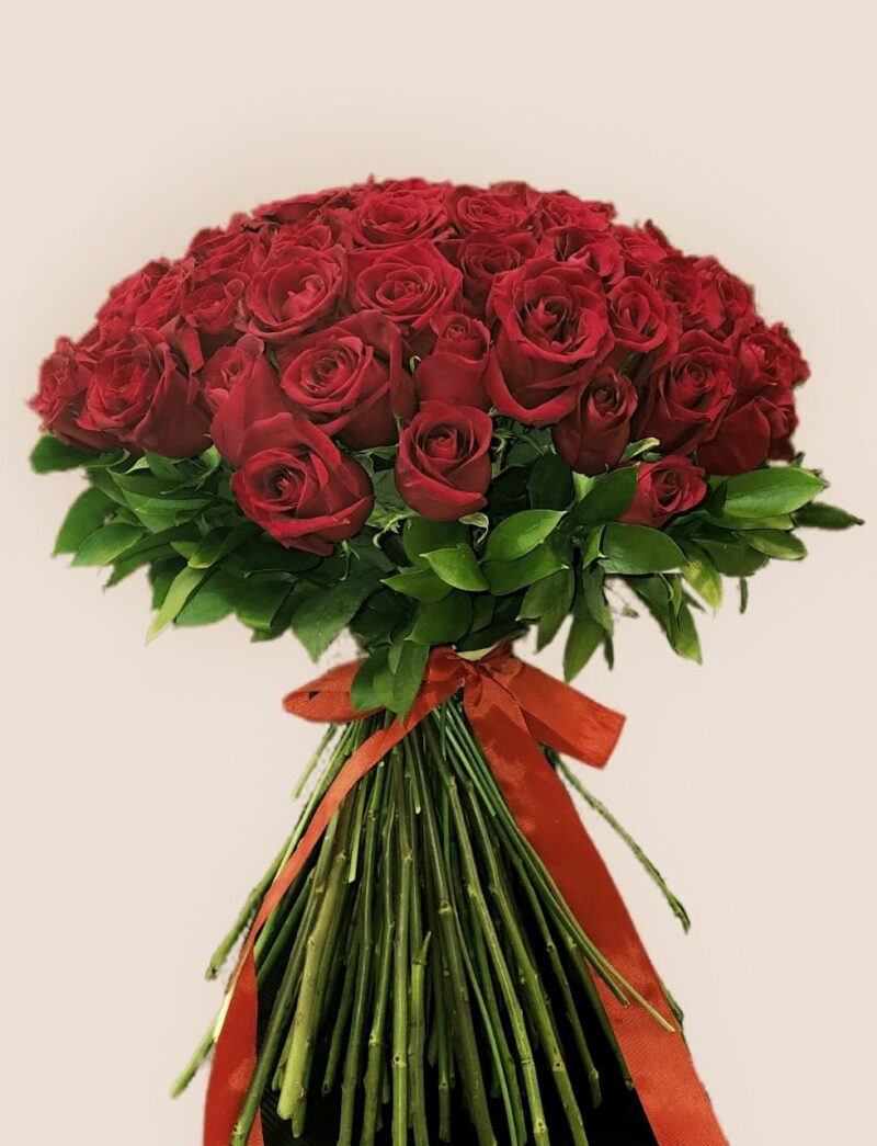 send red roses online UAE