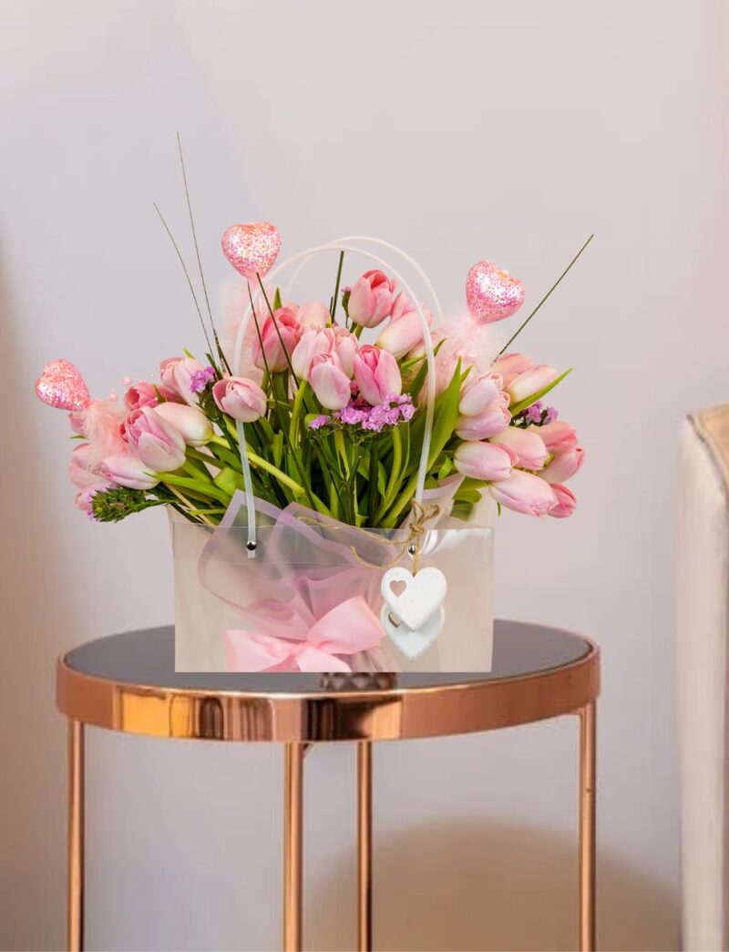 Send Valentine's day flowers UAE