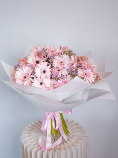 gerbera flowers online uae