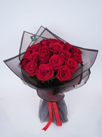 buy anniversary flowers UAE