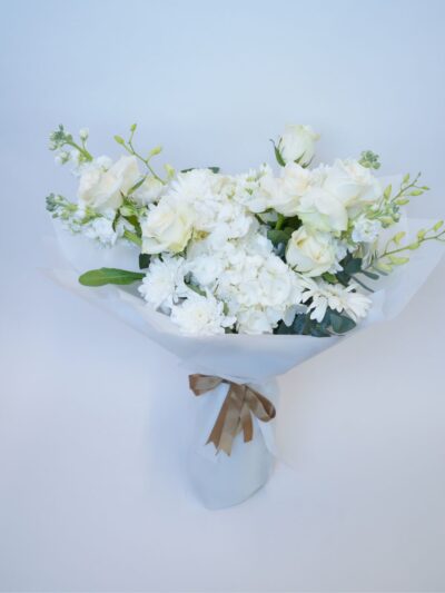 flower delivery online UAE Floral Allure