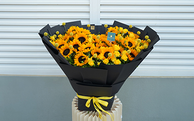 flower delivery services in dubai