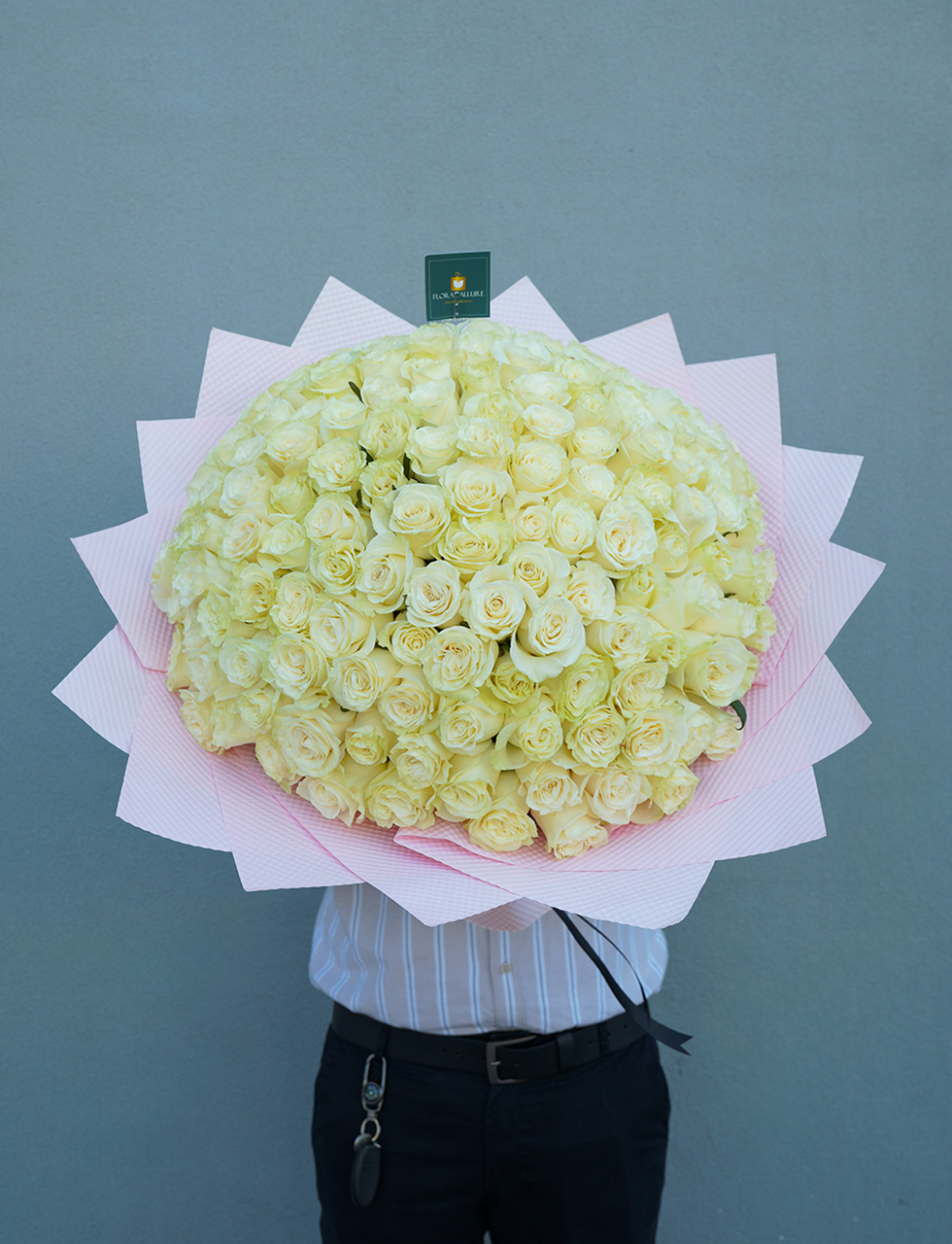 Flower delivery Dubai