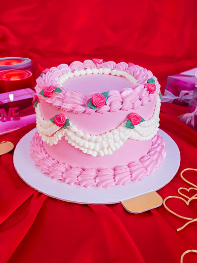 strawberry cakes in UAE