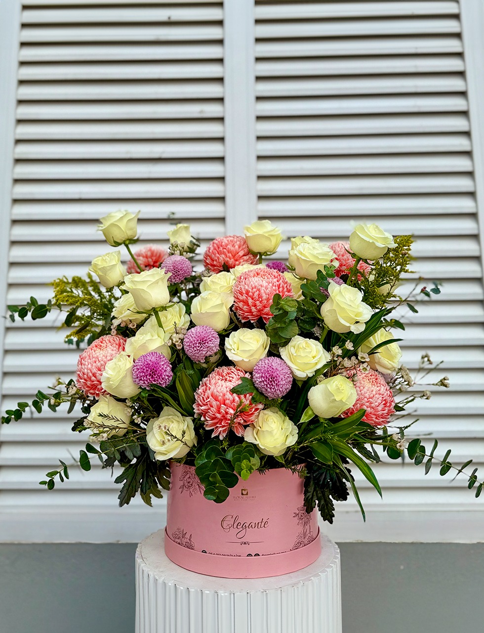 luxury Mother's Day flower hat box arrangement