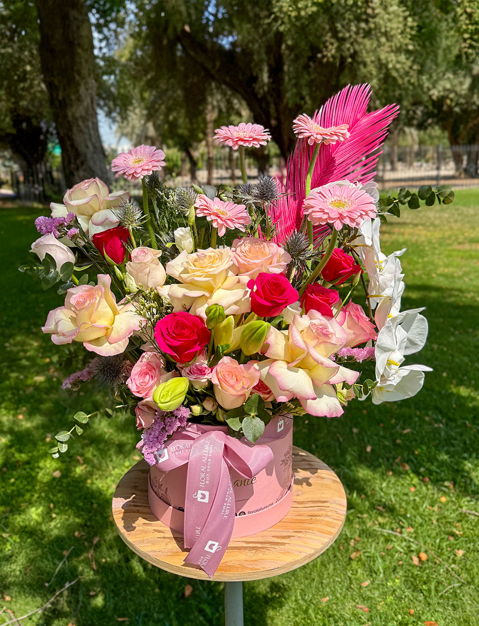luxury floral hat box gift for mom