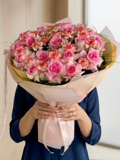 Pink roses and peonies luxury bouquet